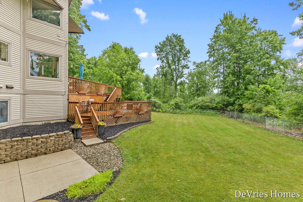 main property photo 42