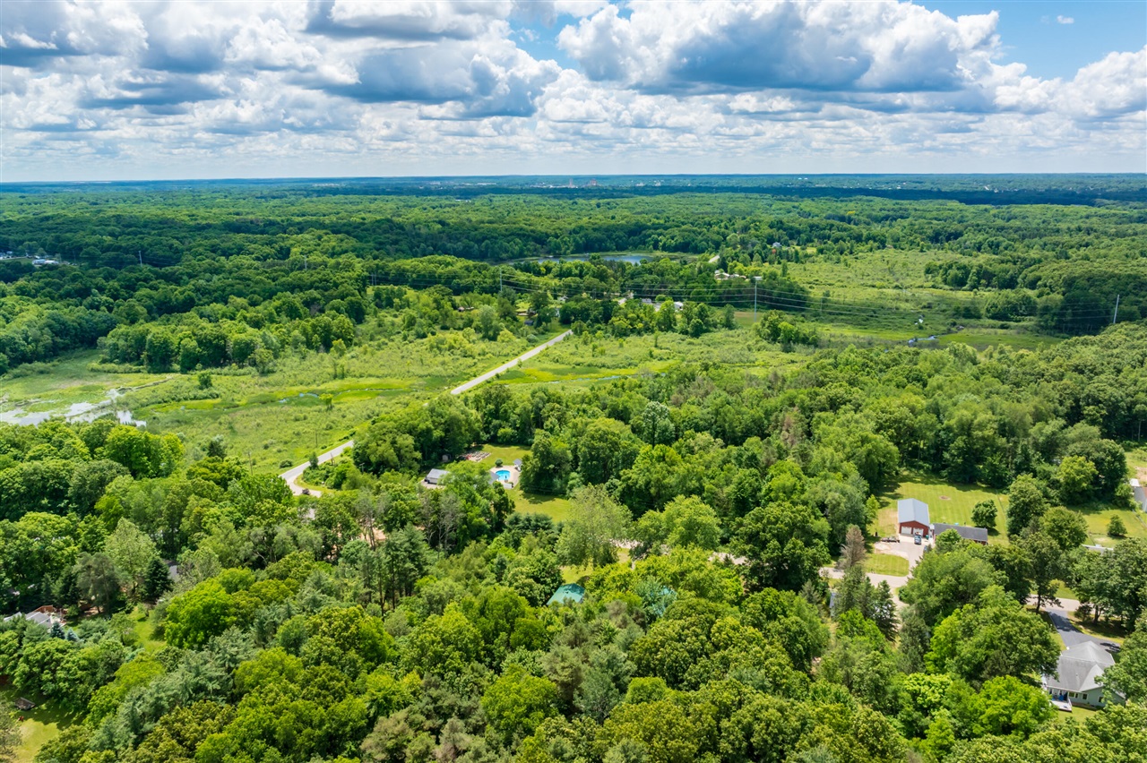 main property photo 54