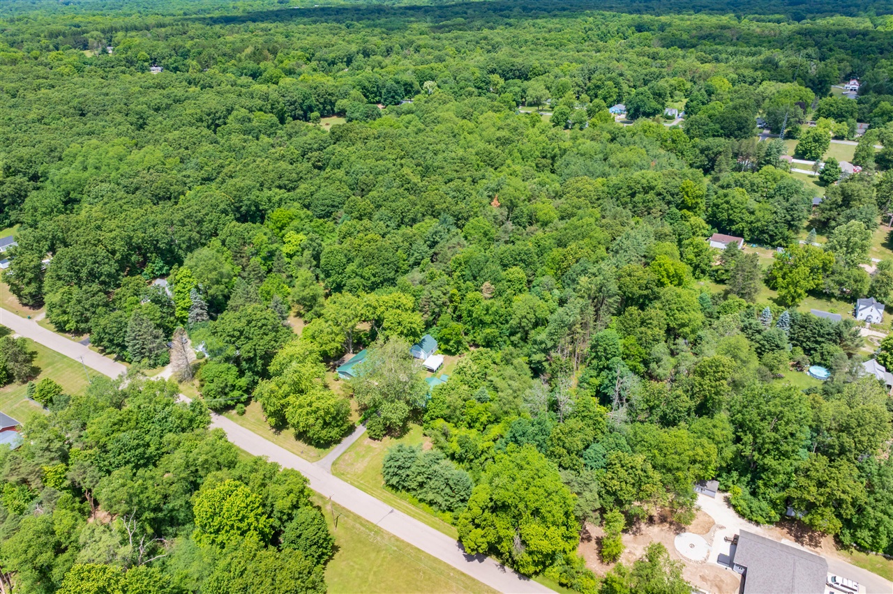 main property photo 58