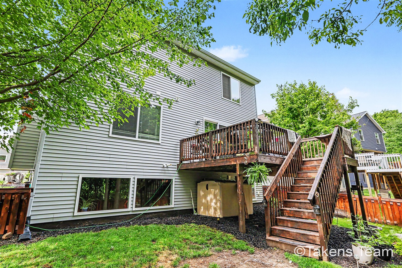 main property photo 23
