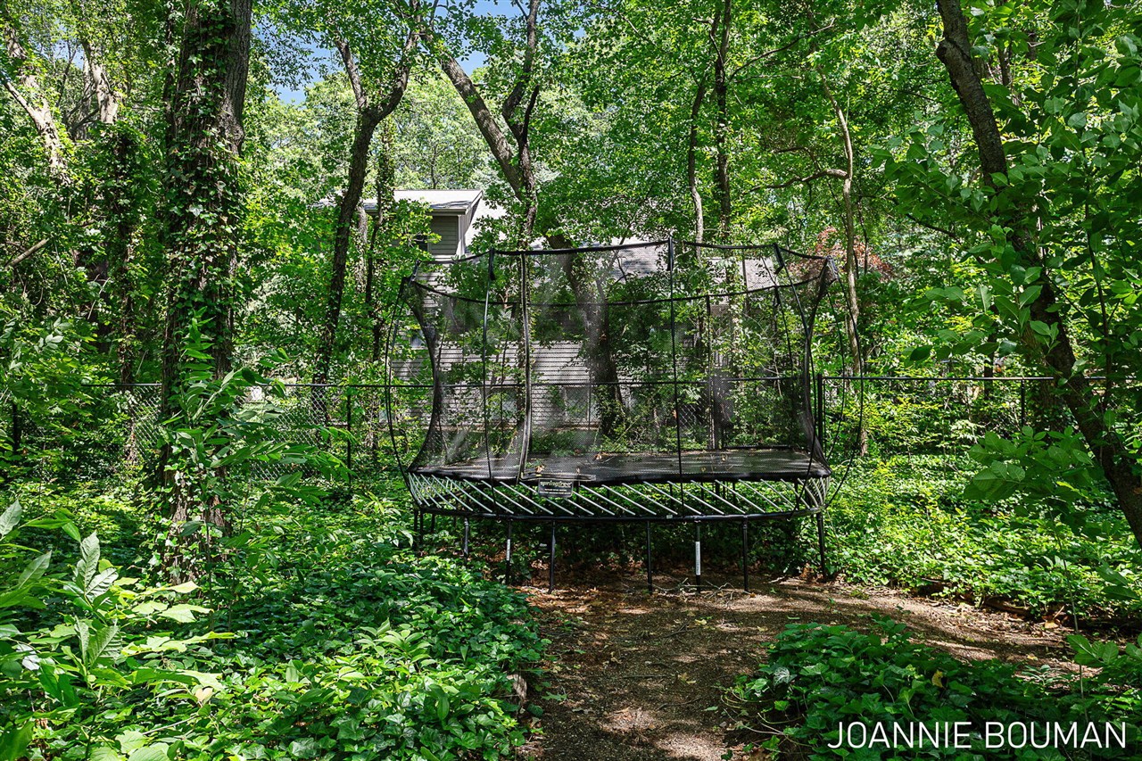 main property photo 86