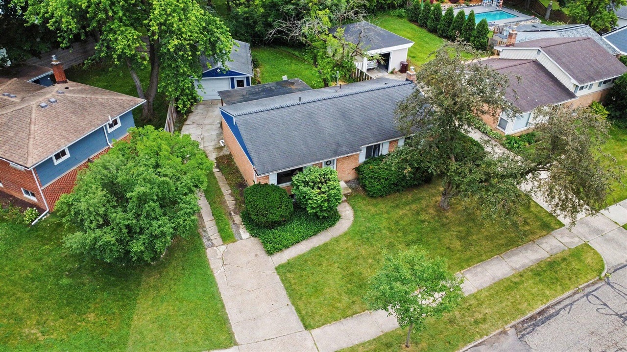 property viewer photo 32