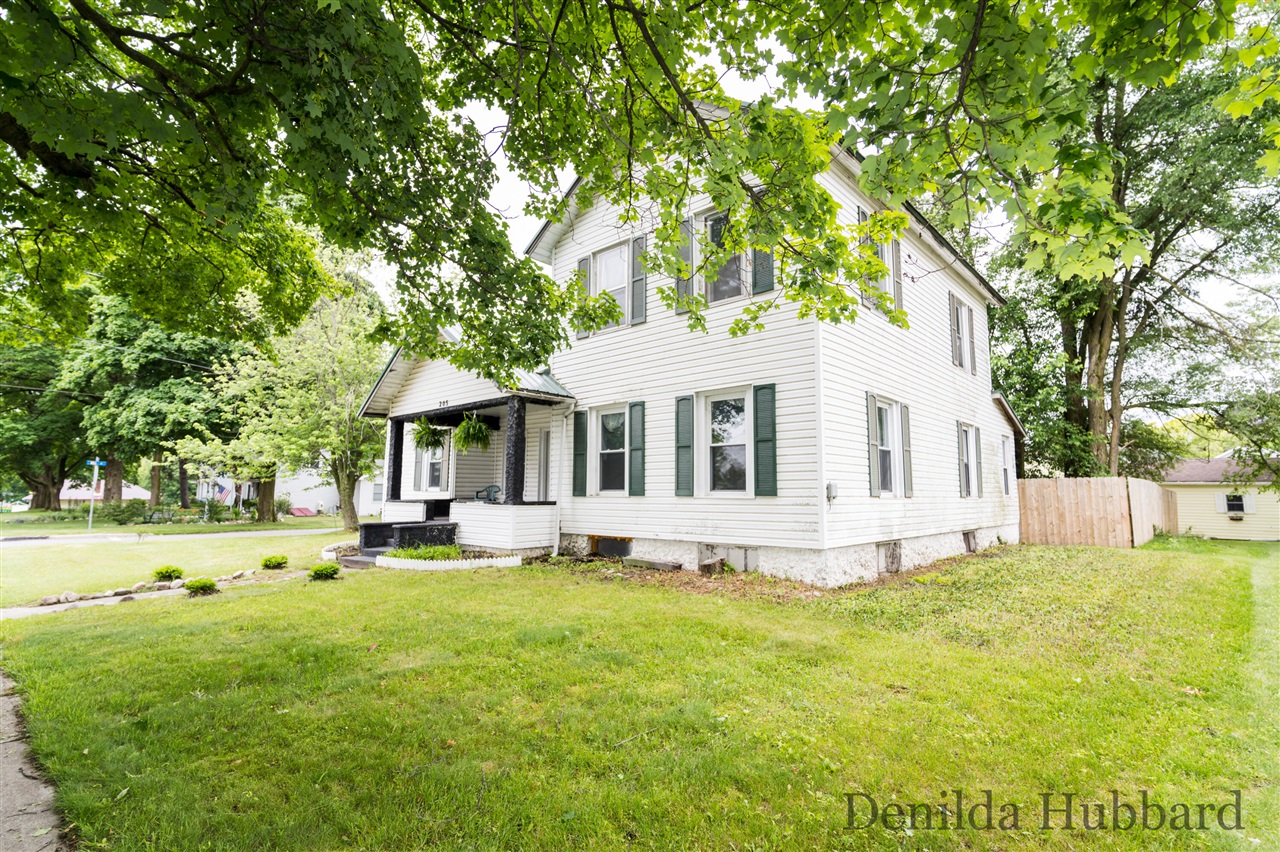 main property photo 4