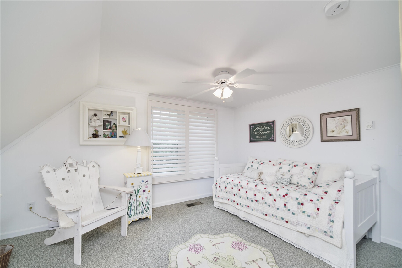 property viewer photo 40