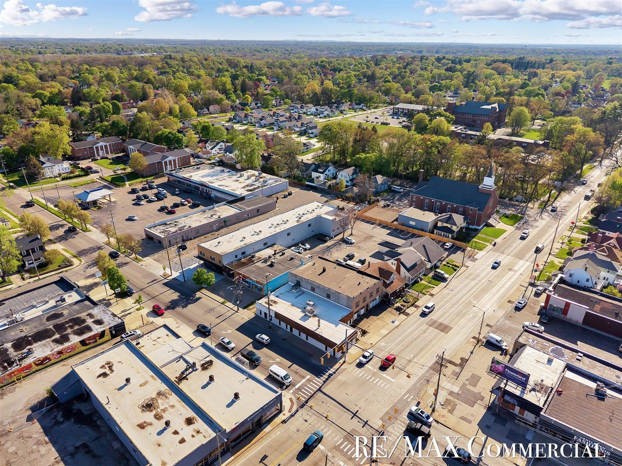 main property photo 8
