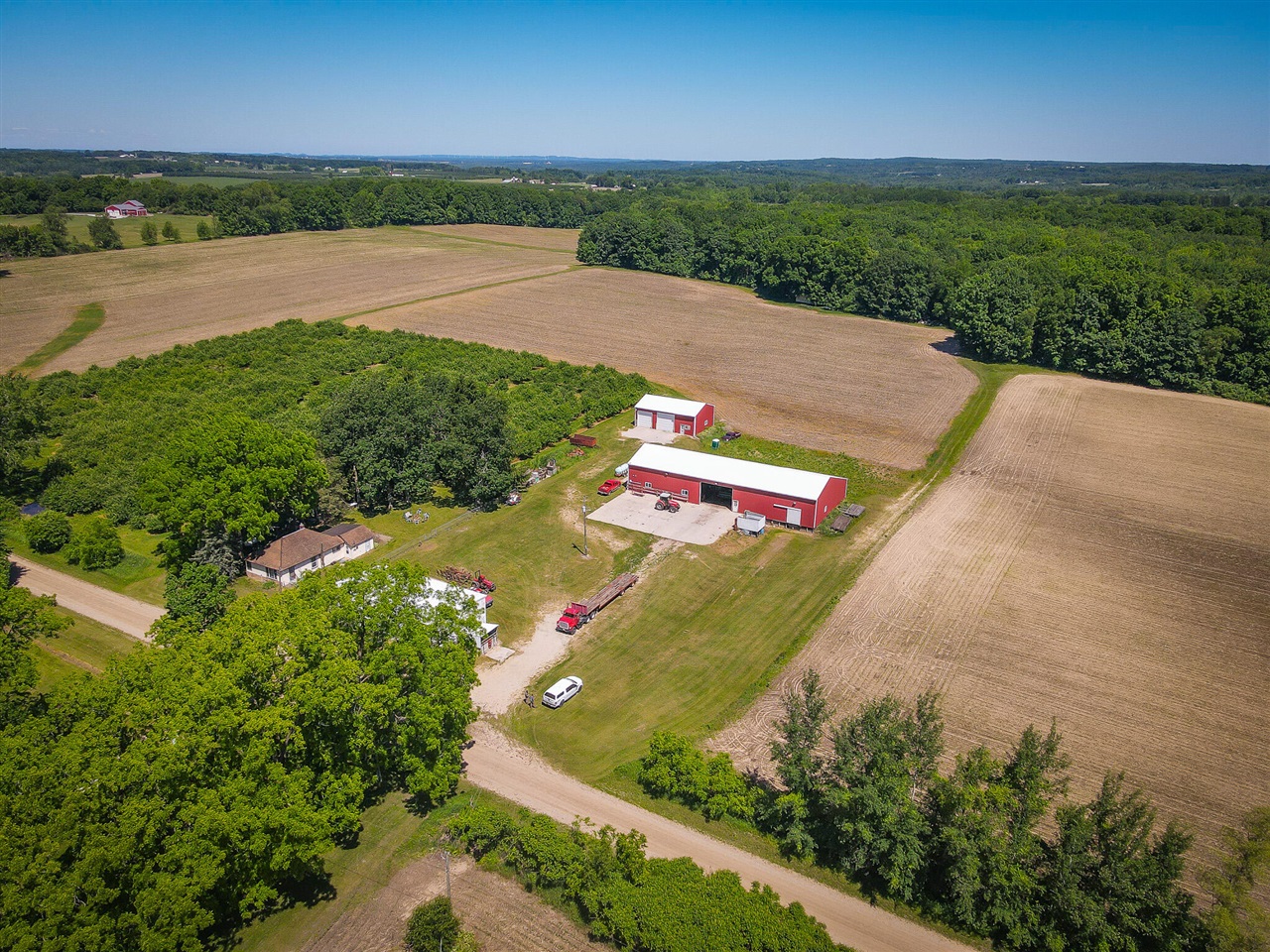 main property photo 38