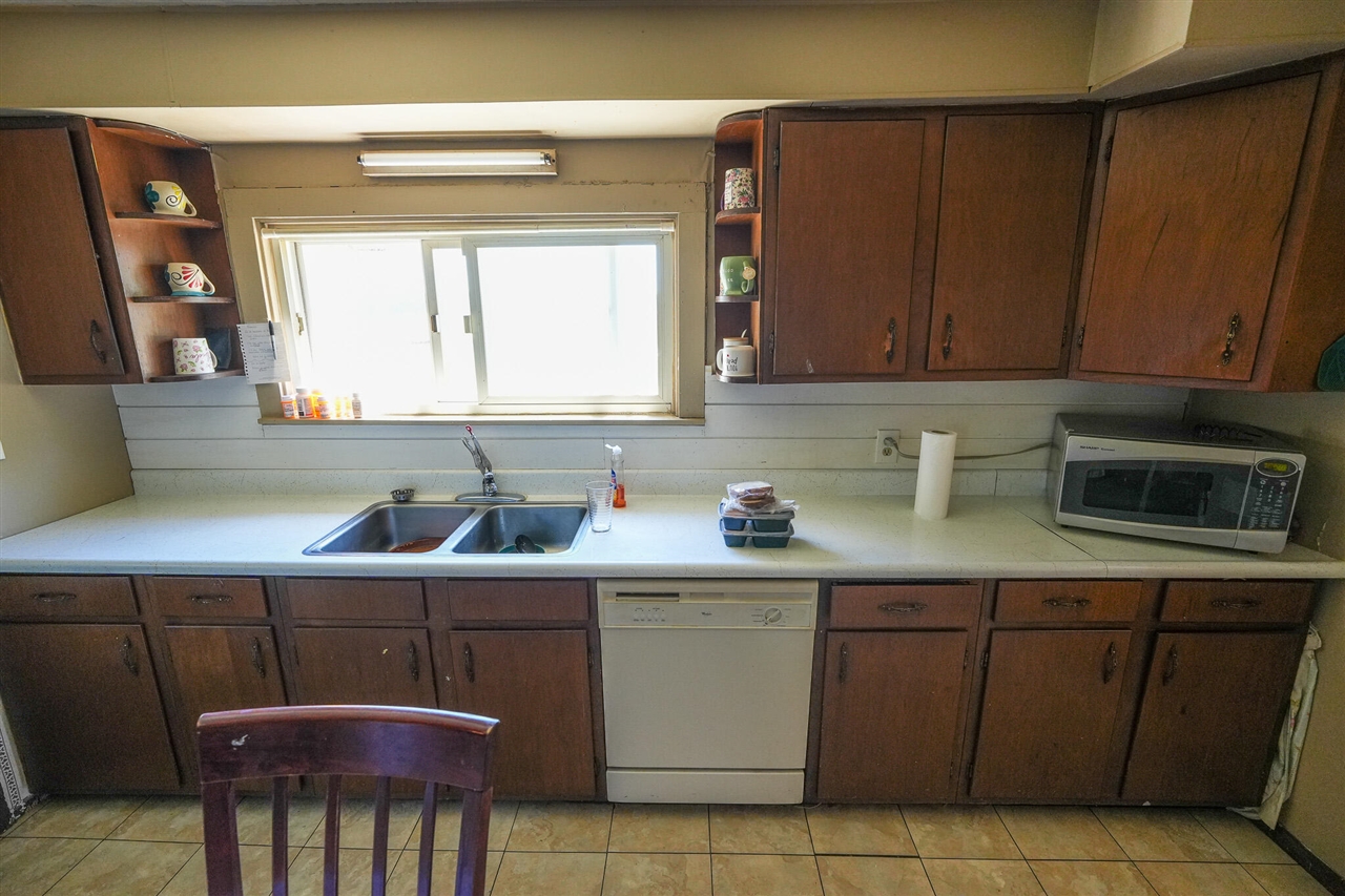 main property photo 67
