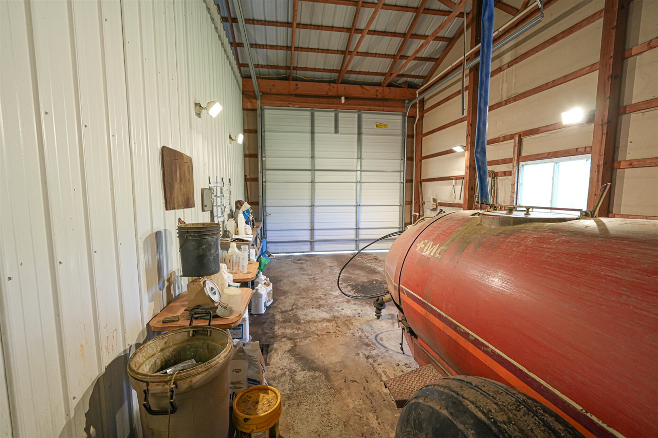 main property photo 76