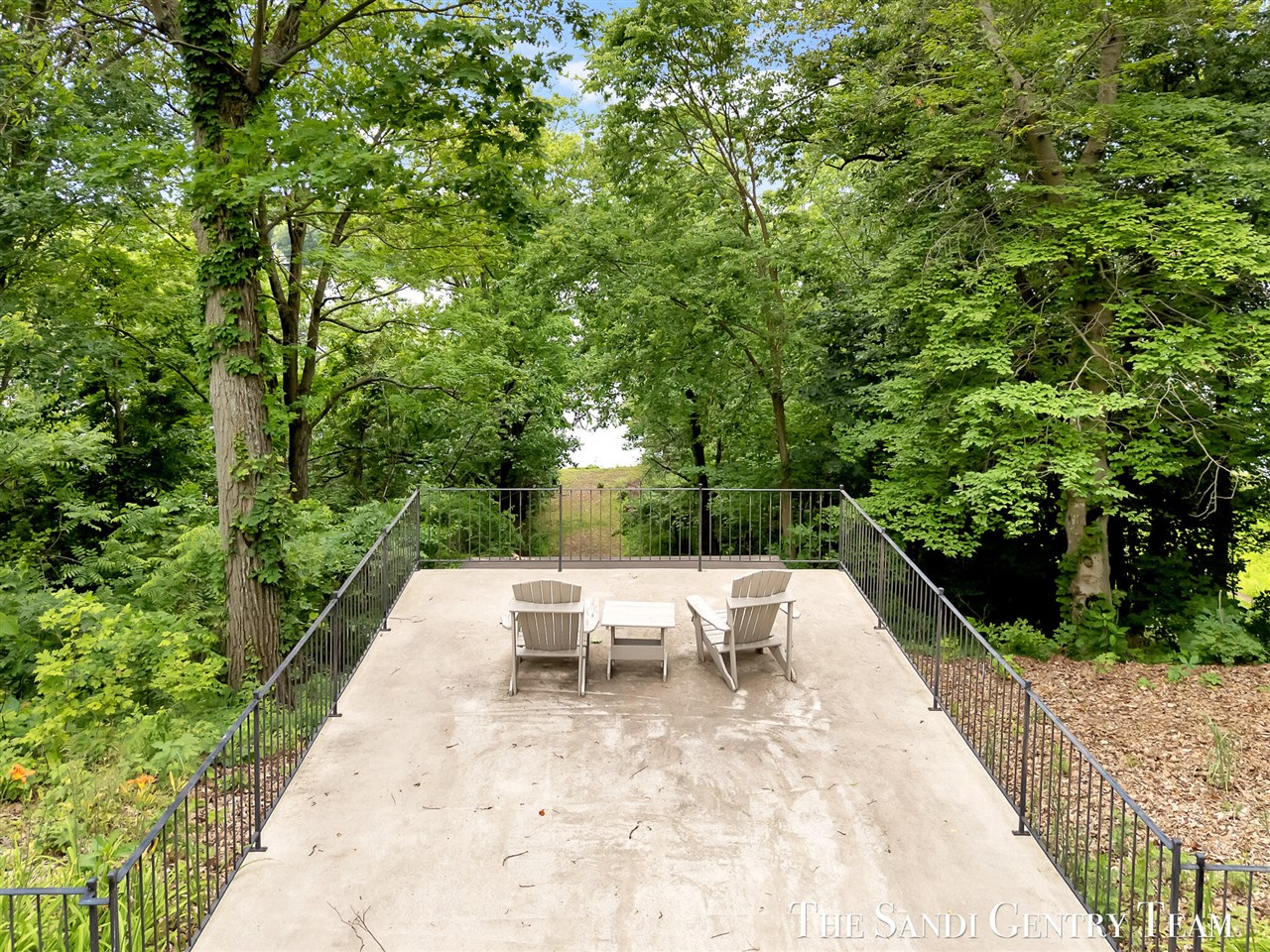 main property photo 81