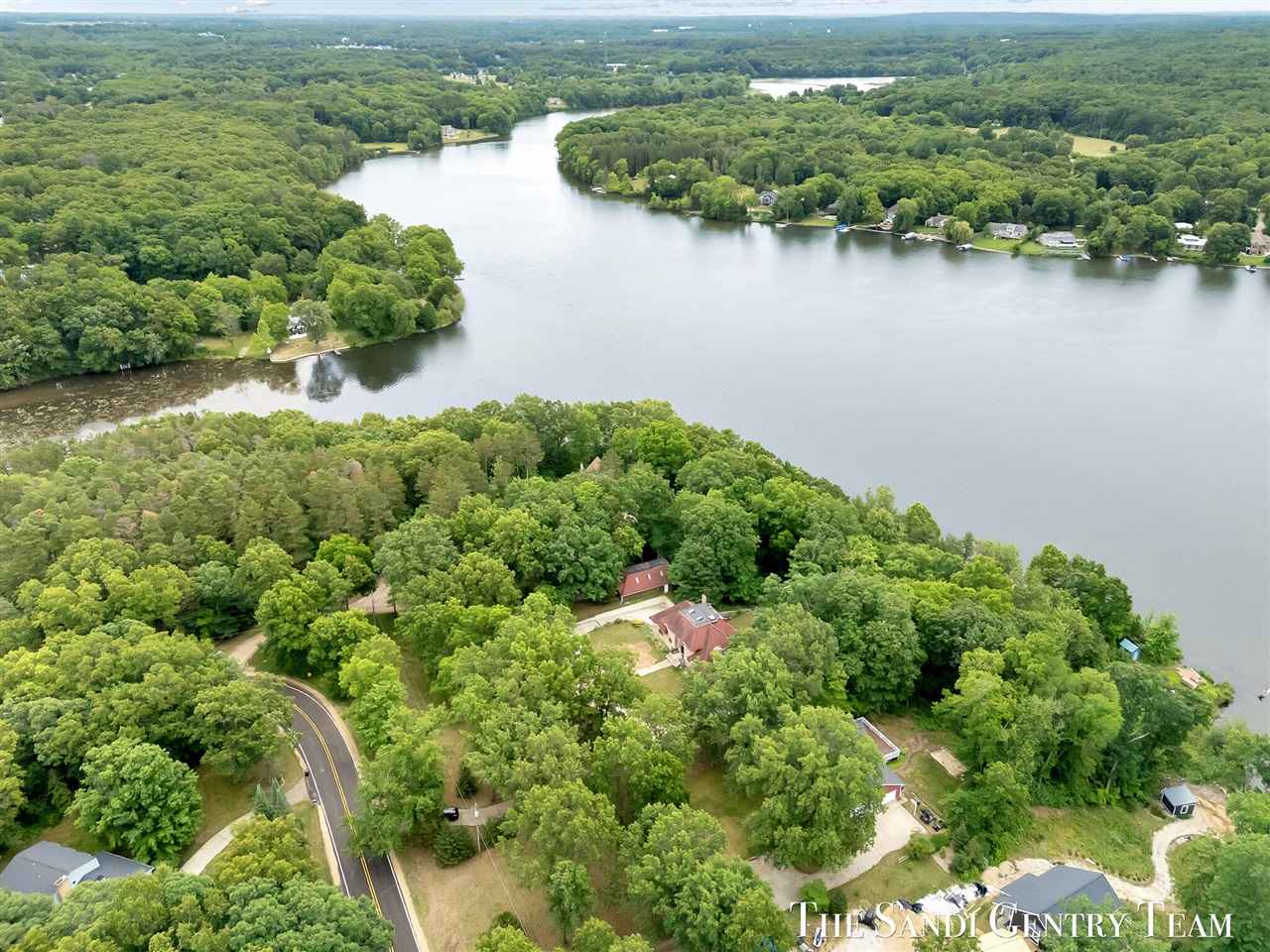 main property photo 94
