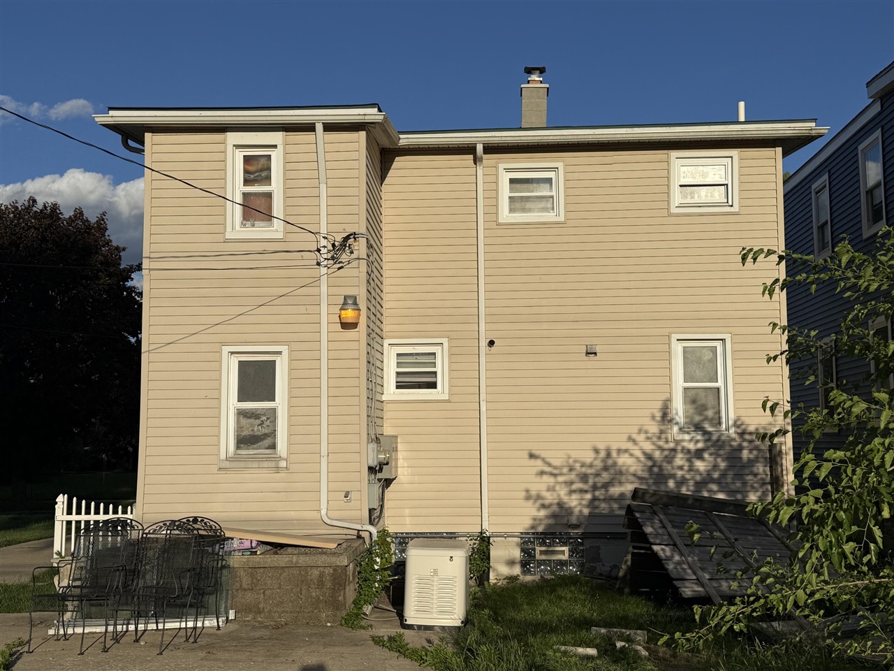 main property photo 26