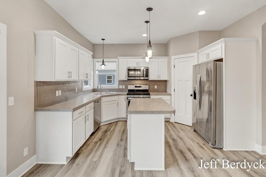 property viewer photo 12
