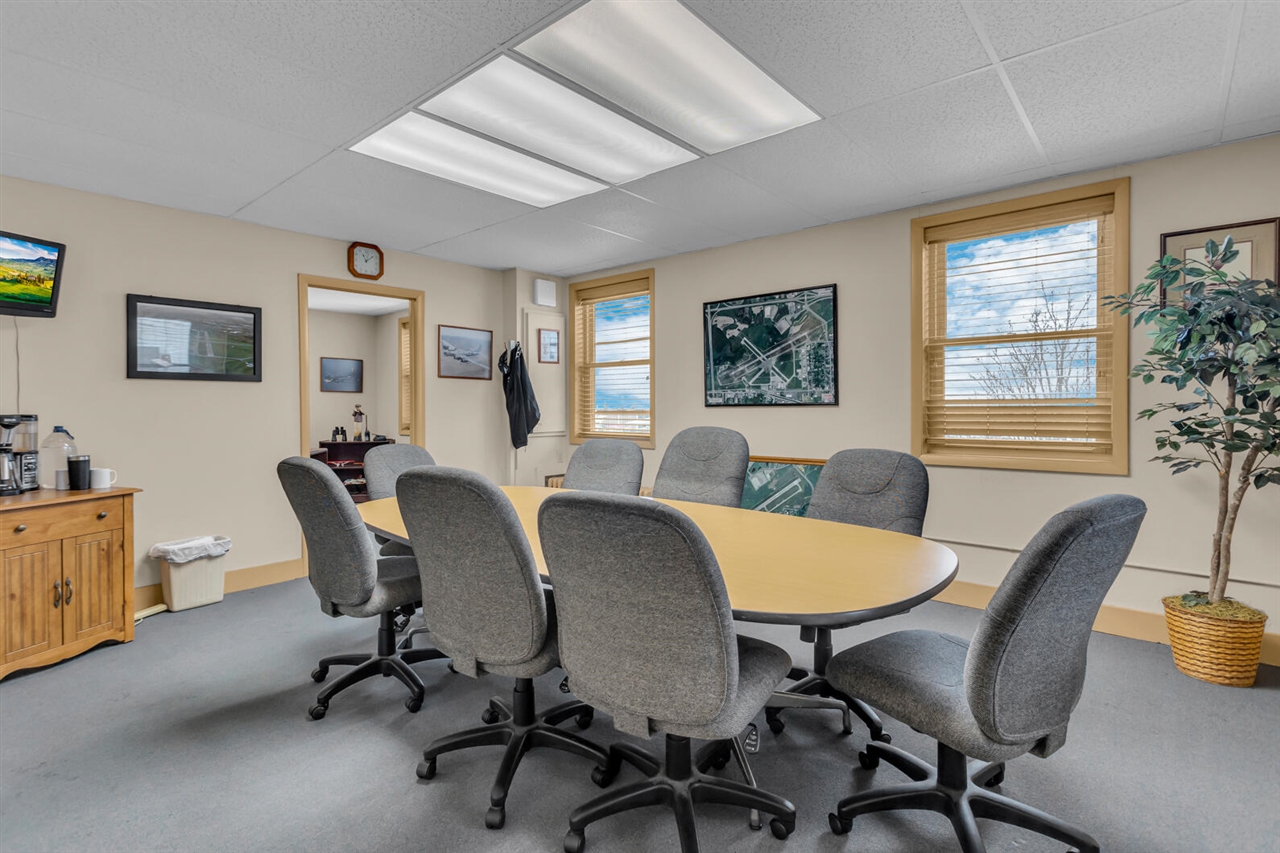 main property photo 25