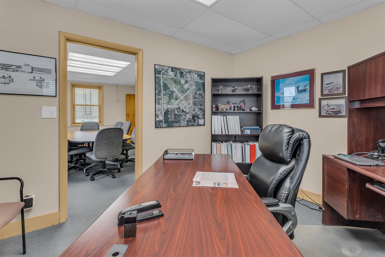 main property photo 29