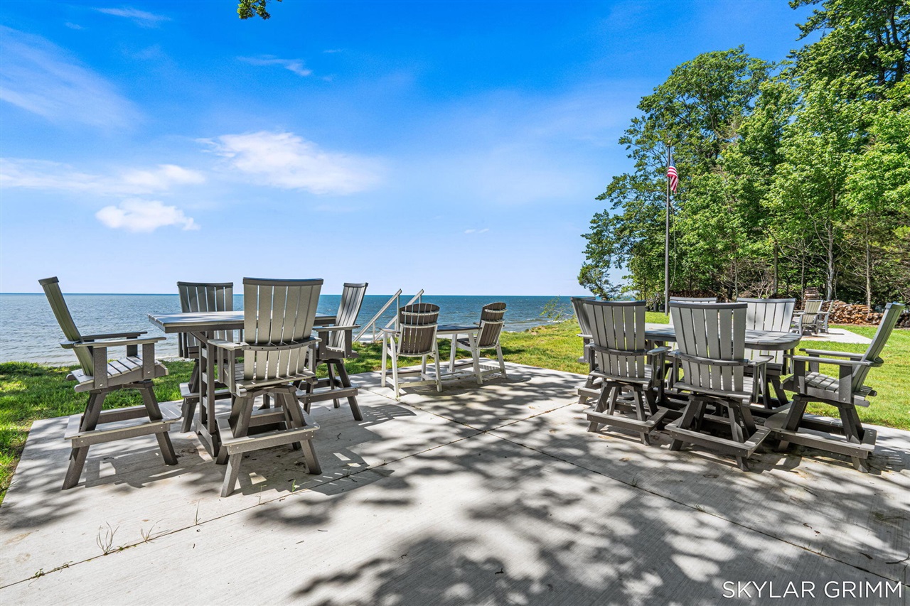 main property photo 47