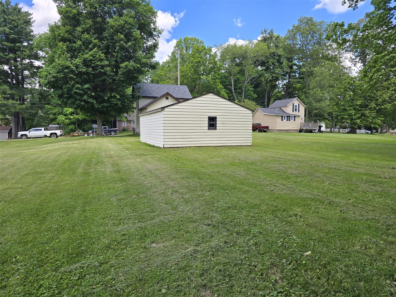 main property photo 58