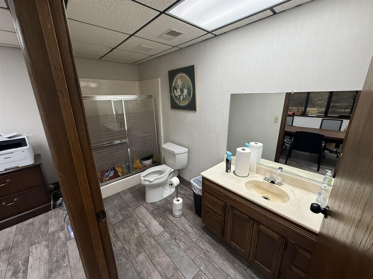 main property photo 20