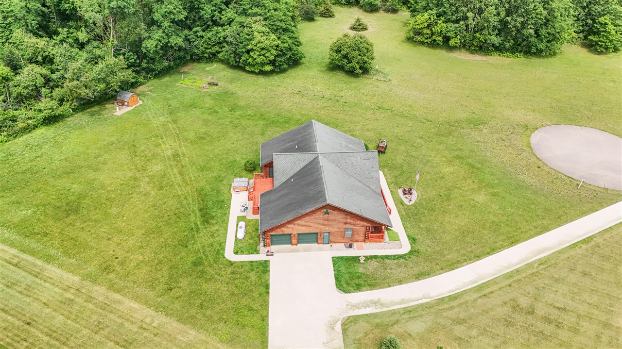 main property photo 82