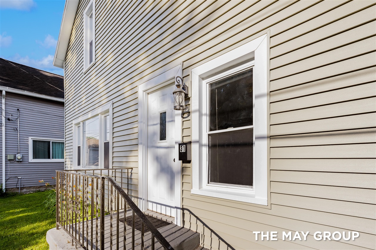 main property photo 5
