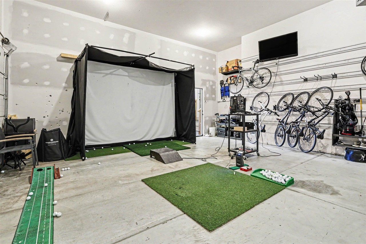main property photo 58