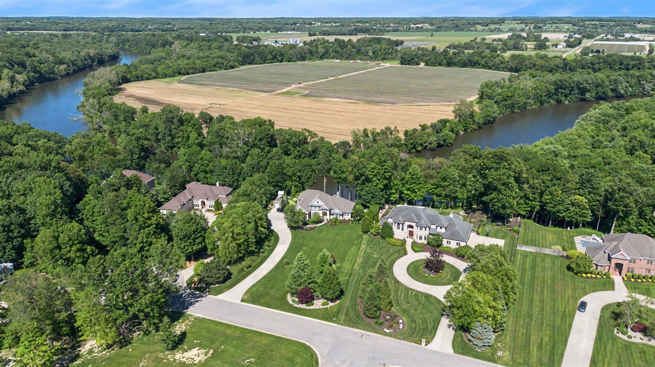 main property photo 59