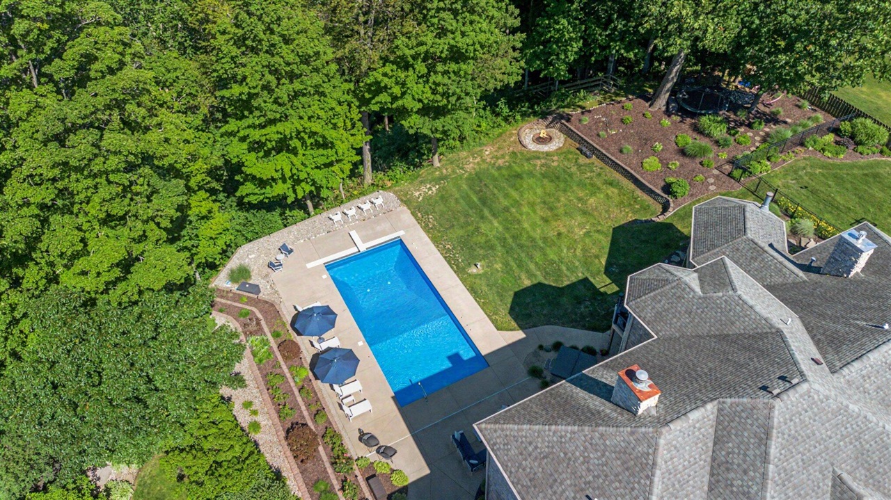 main property photo 63