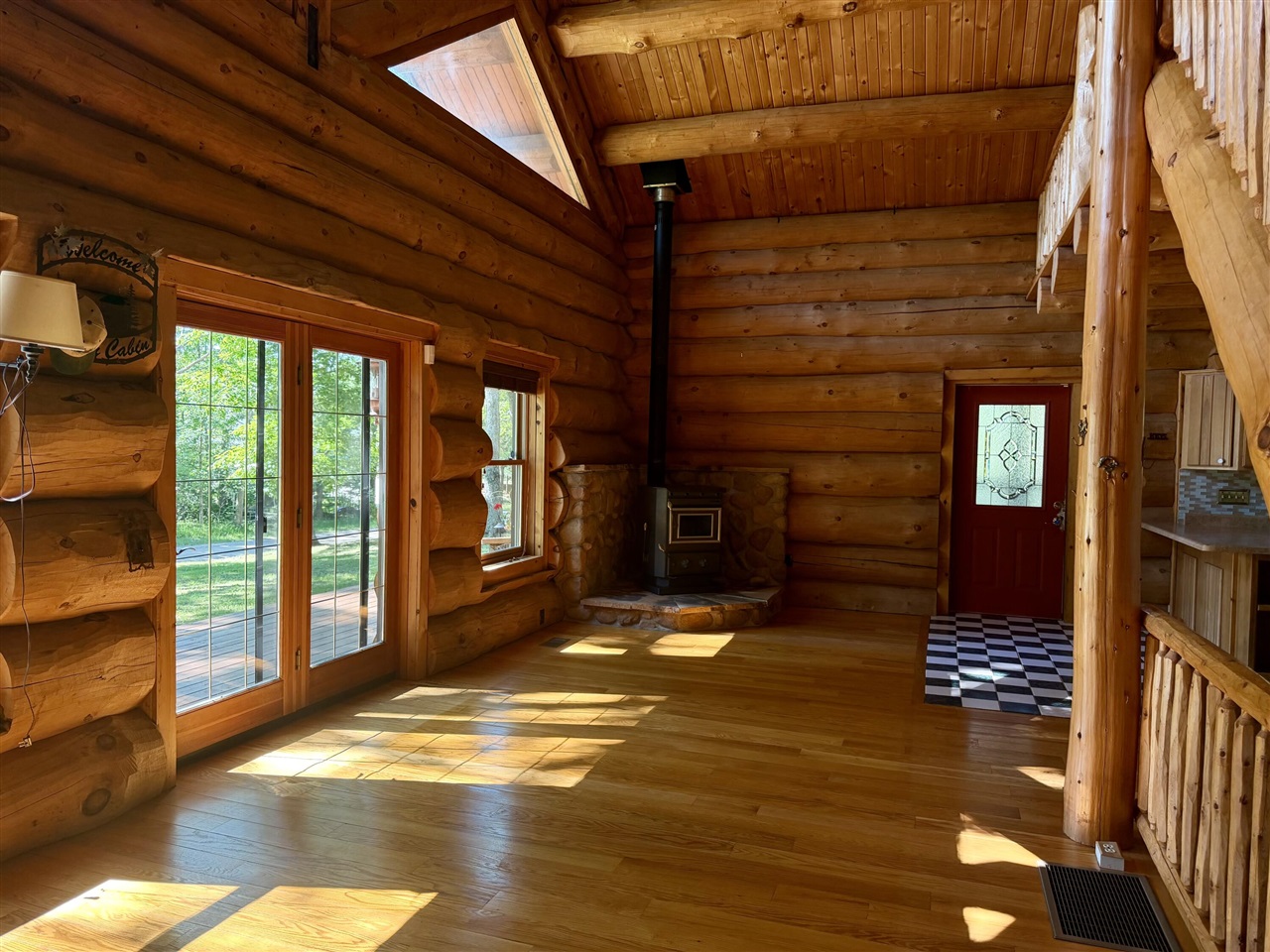 main property photo 16