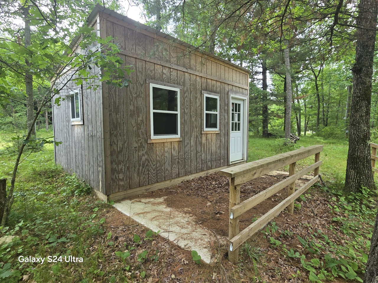 main property photo 0