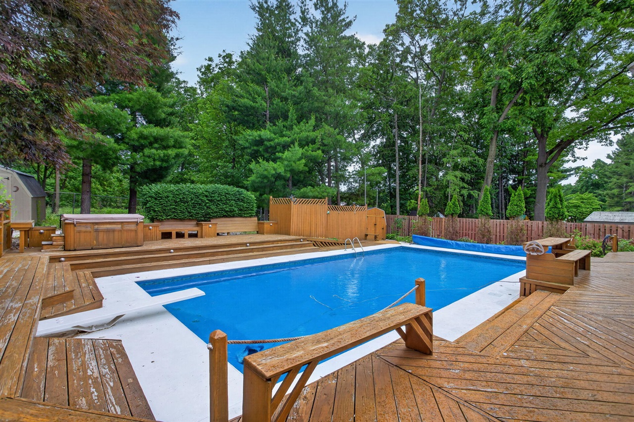 main property photo 64