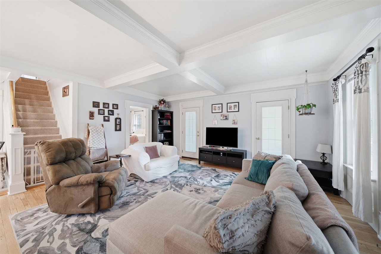 main property photo 15