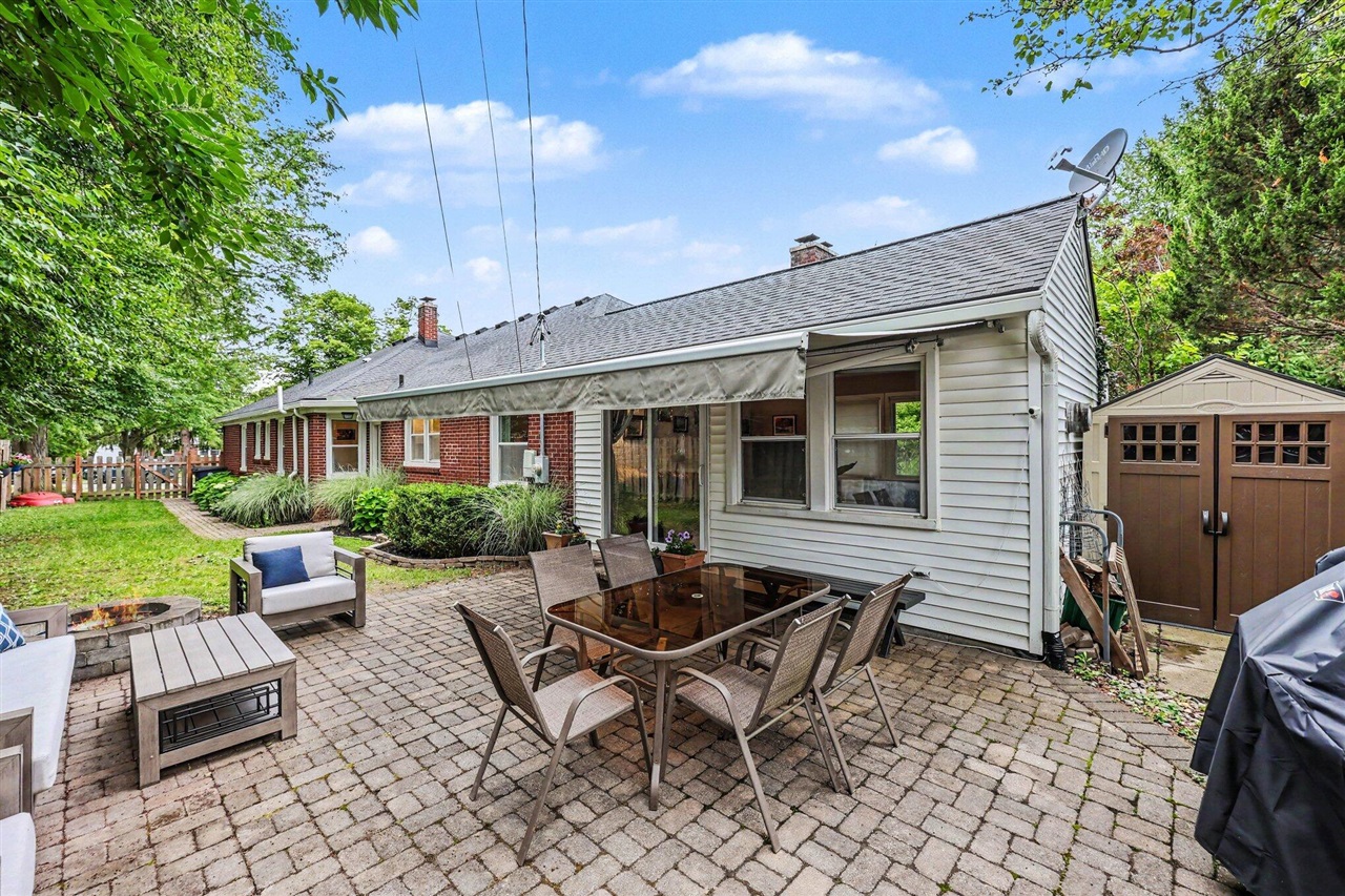 main property photo 42