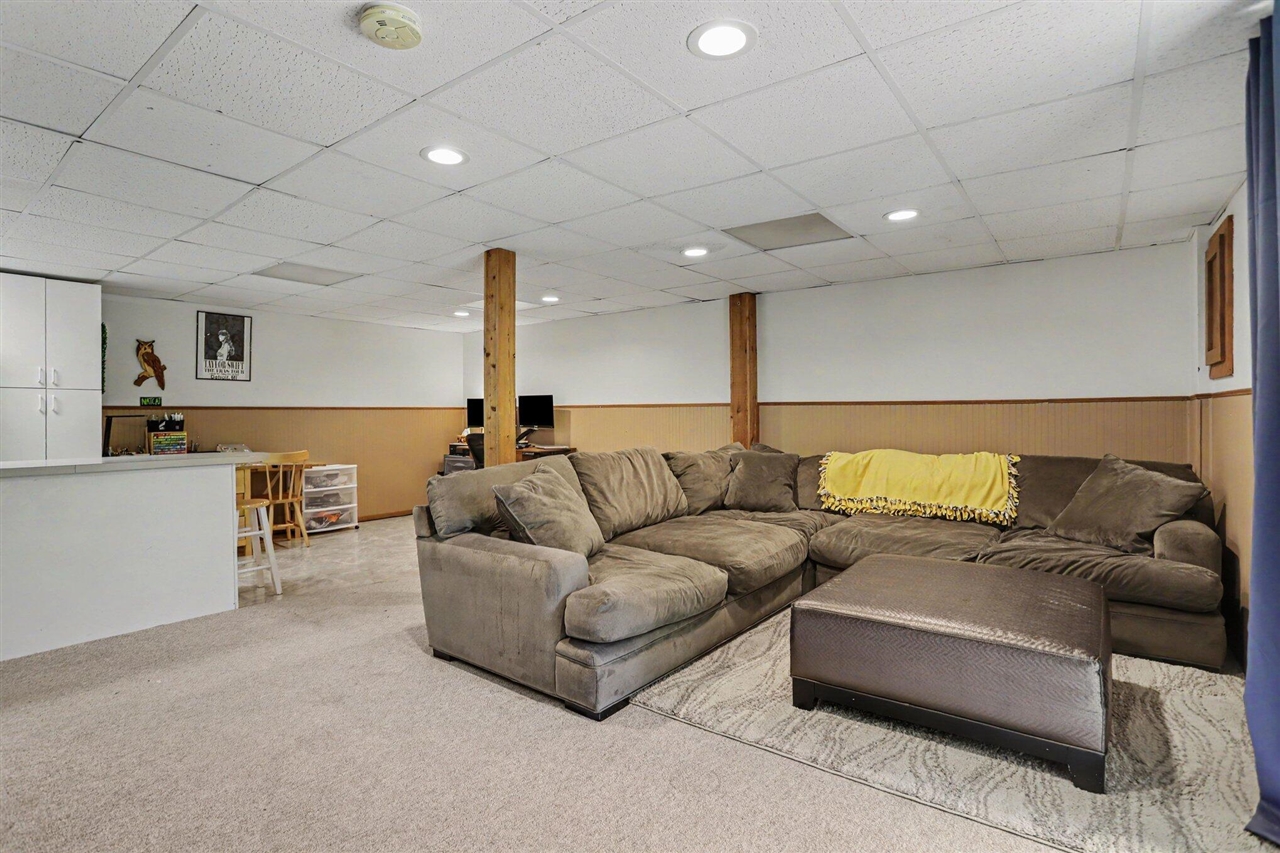 property viewer photo 16