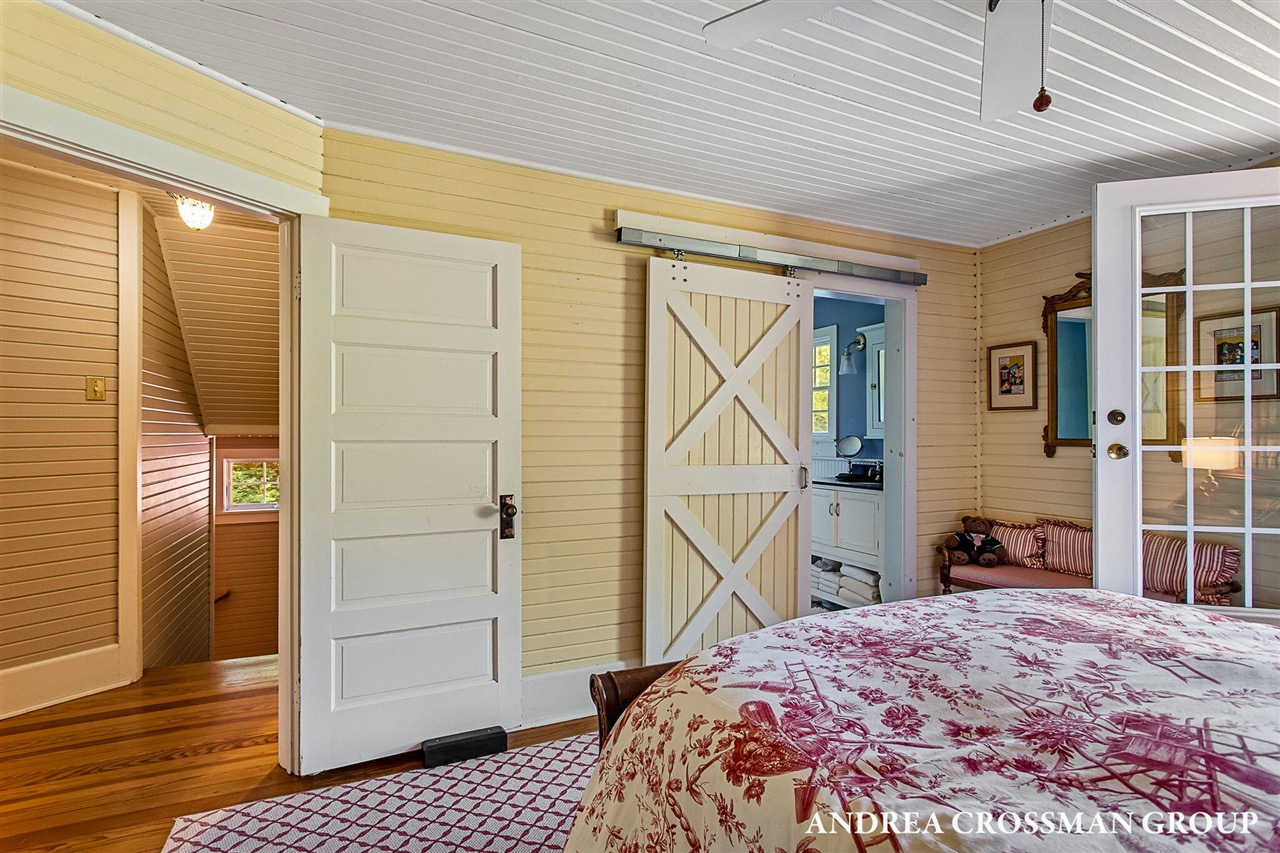 main property photo 51