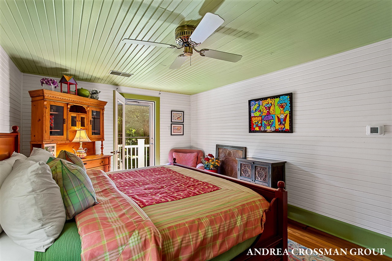 main property photo 54