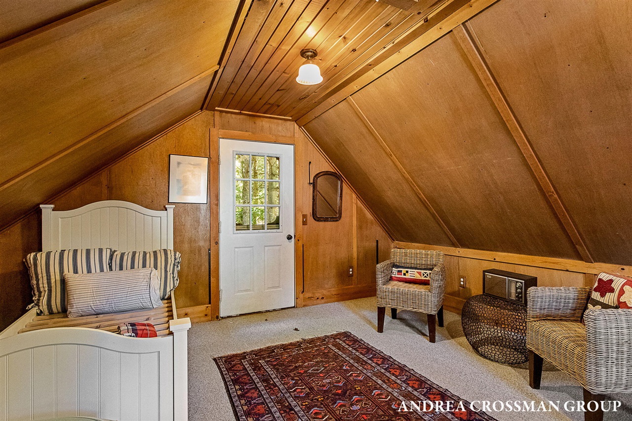 main property photo 76