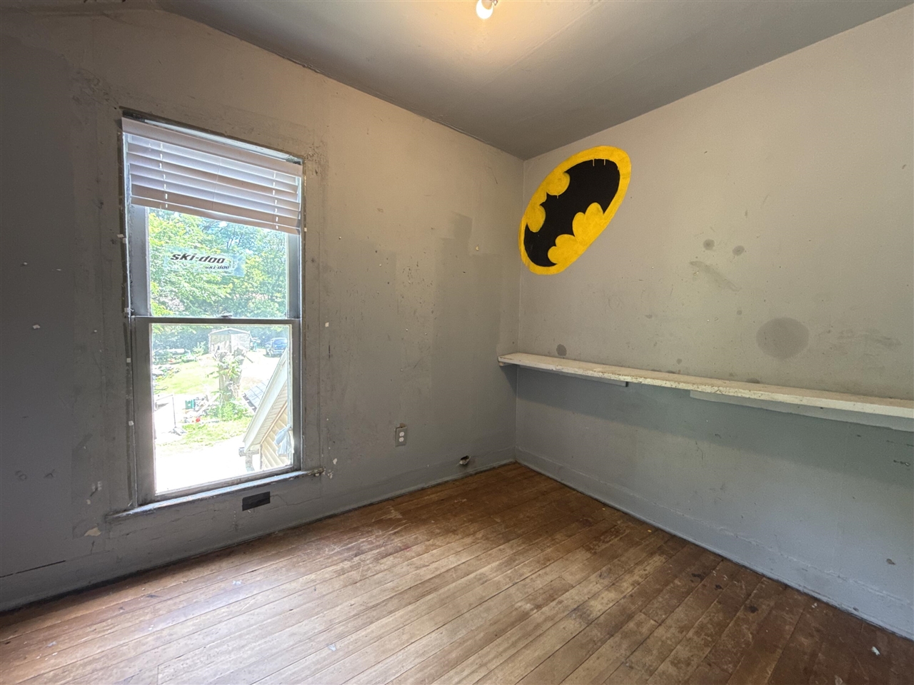 main property photo 31