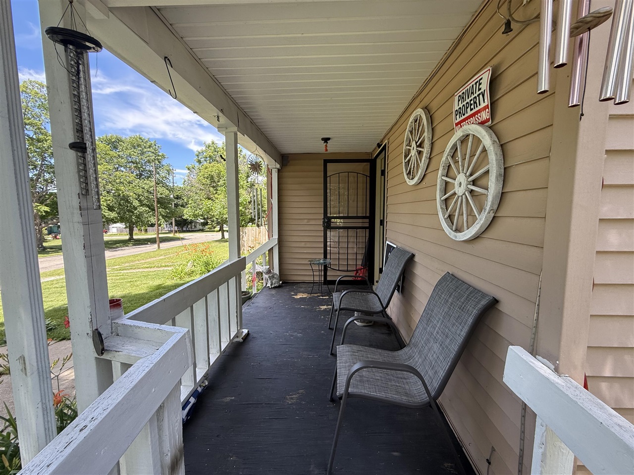 main property photo 7