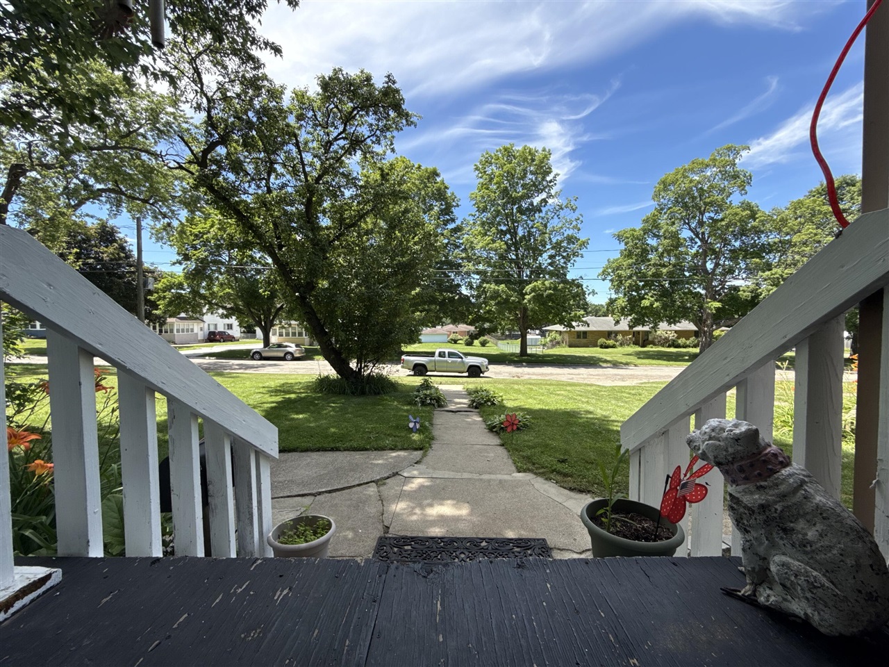 main property photo 8