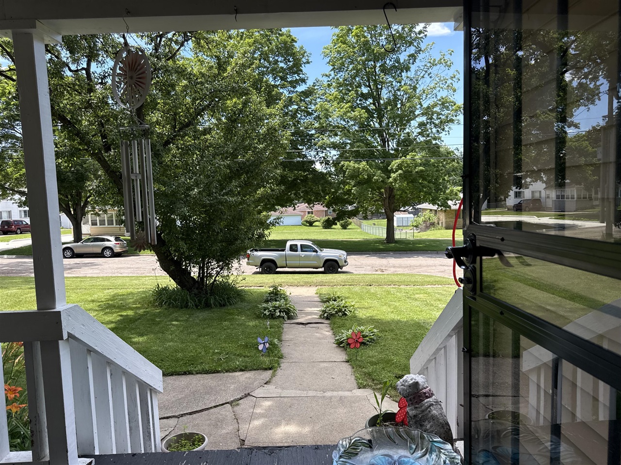 main property photo 9