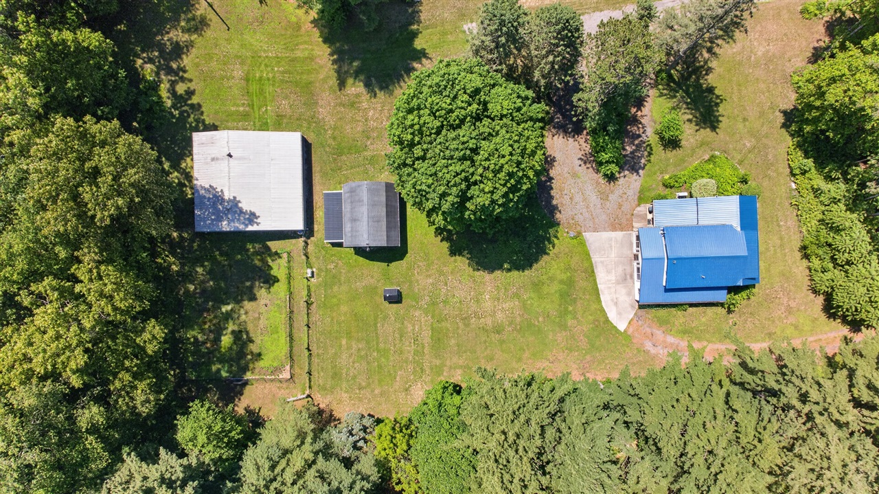 main property photo 57