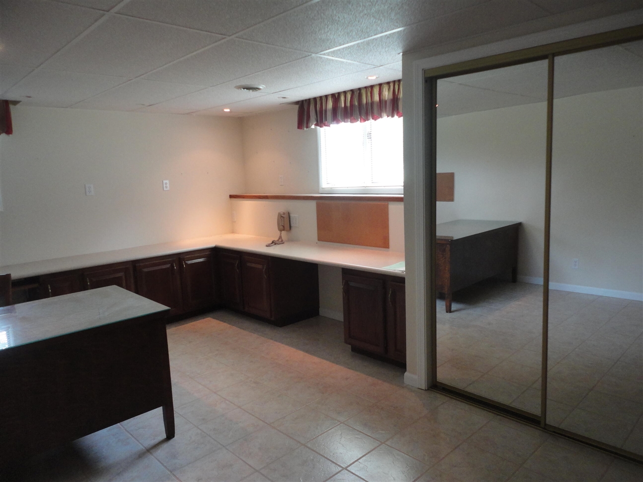 property viewer photo 47