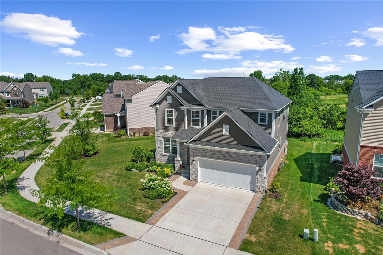 main property photo 66