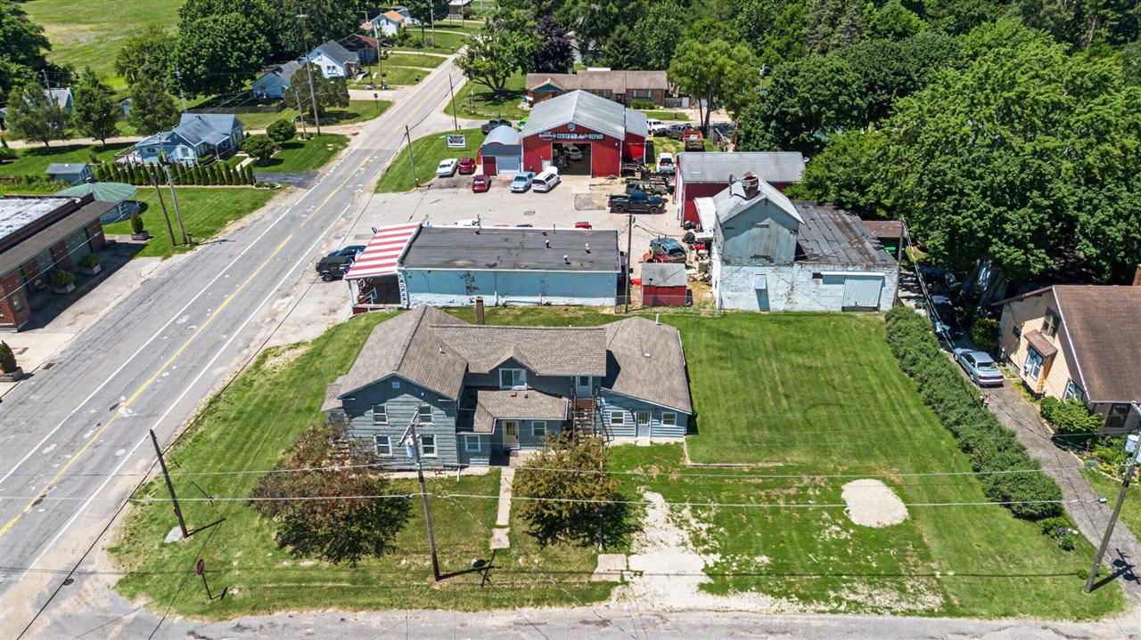 main property photo 8
