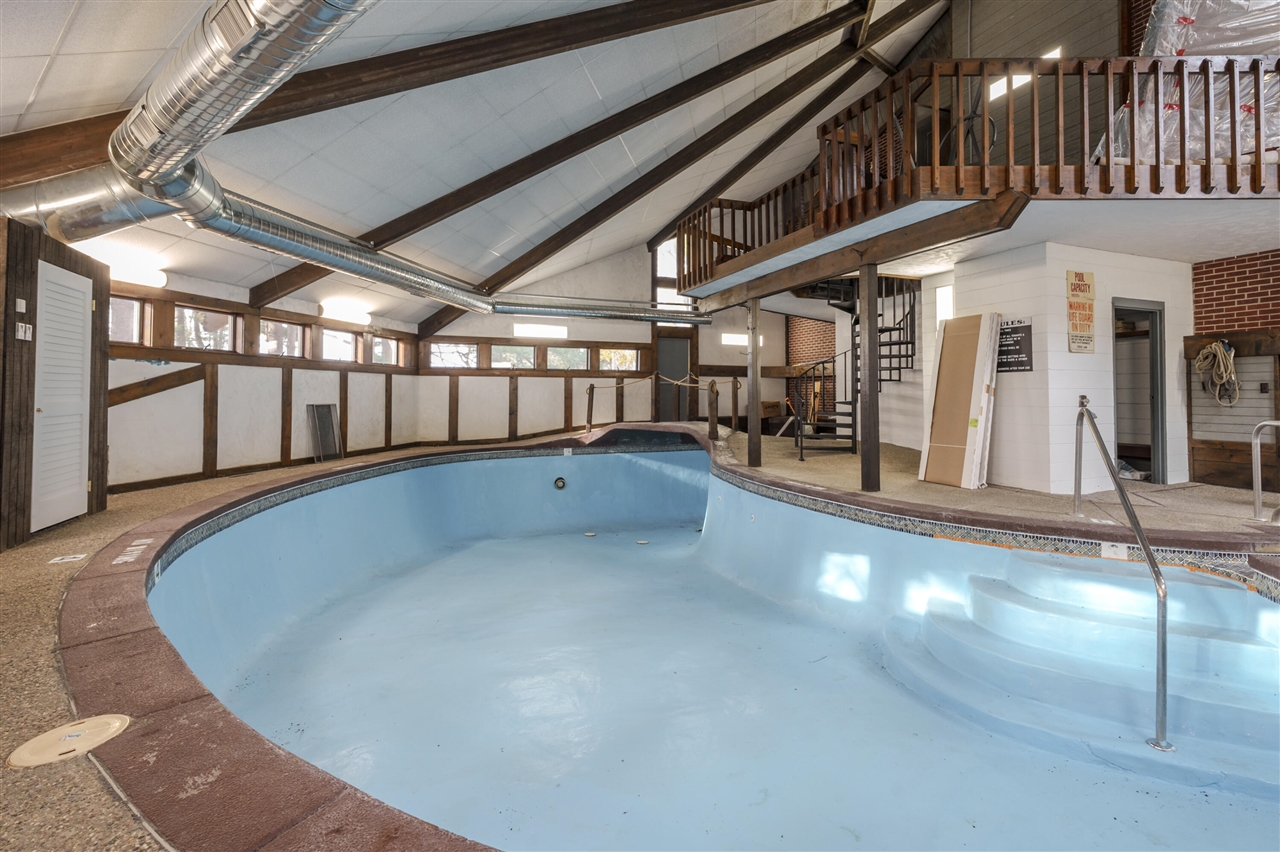 main property photo 64