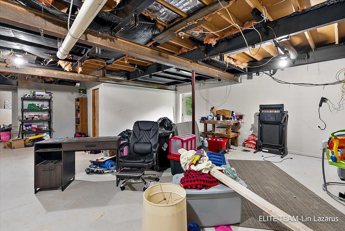 property viewer photo 30