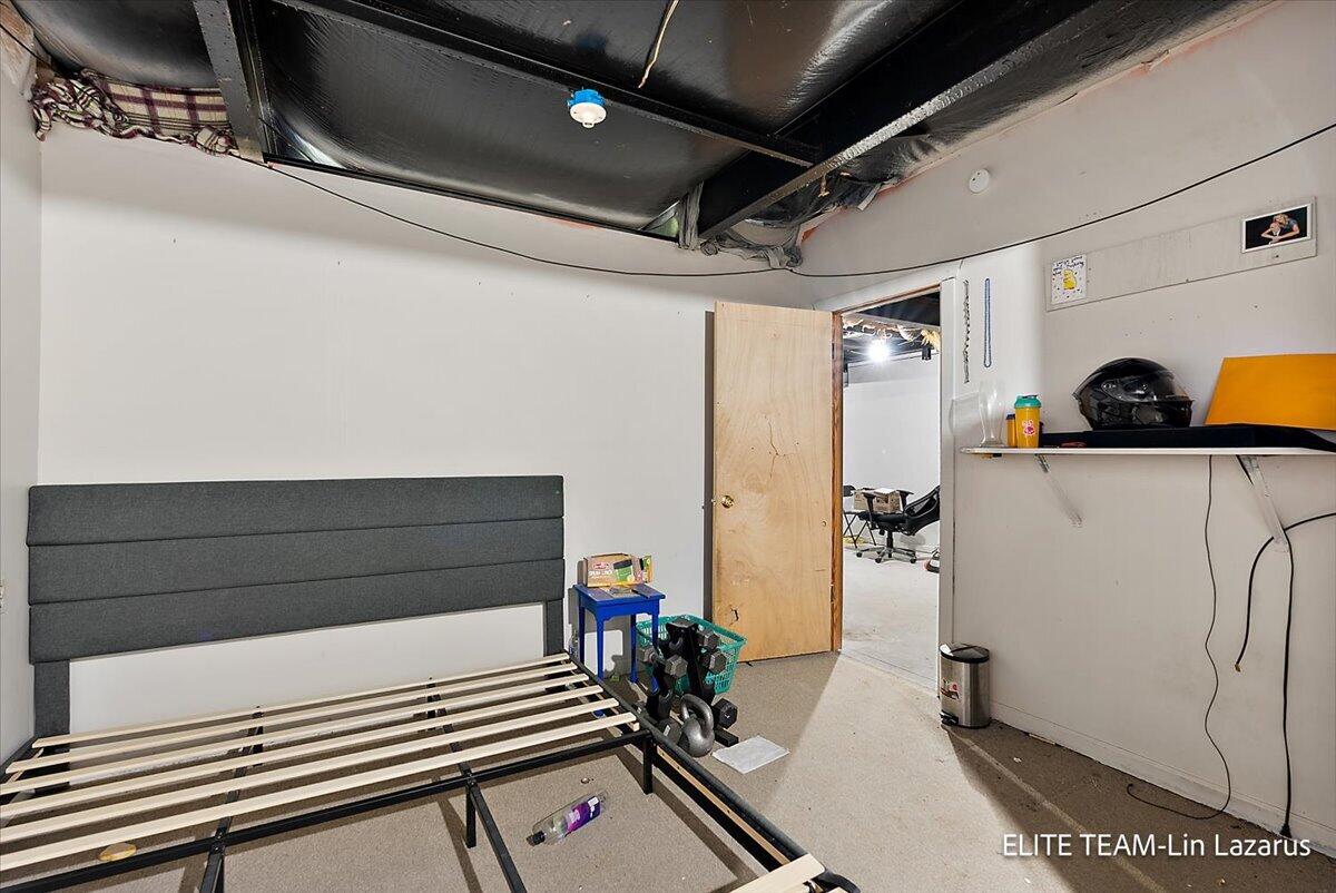 property viewer photo 35