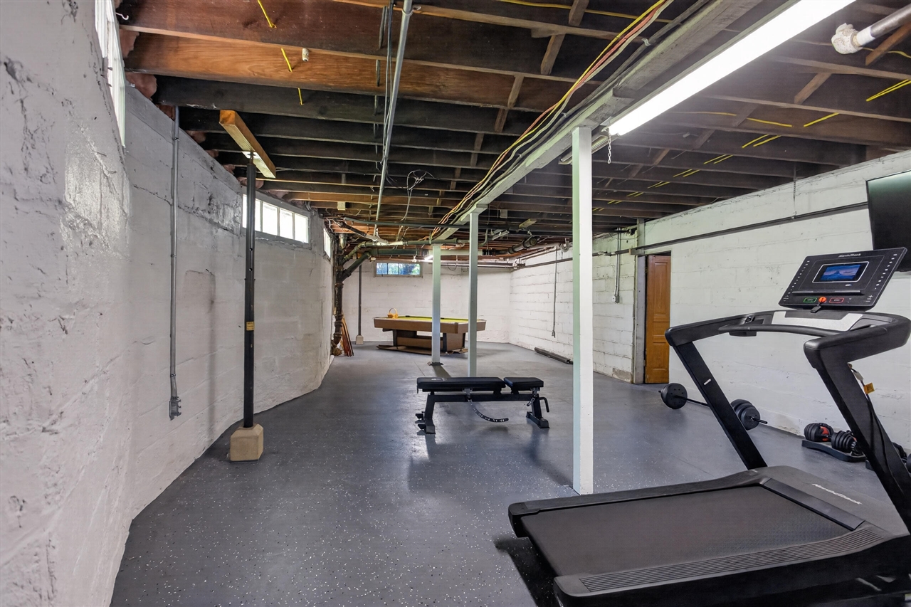 main property photo 70