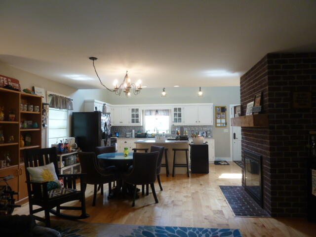 main property photo 59