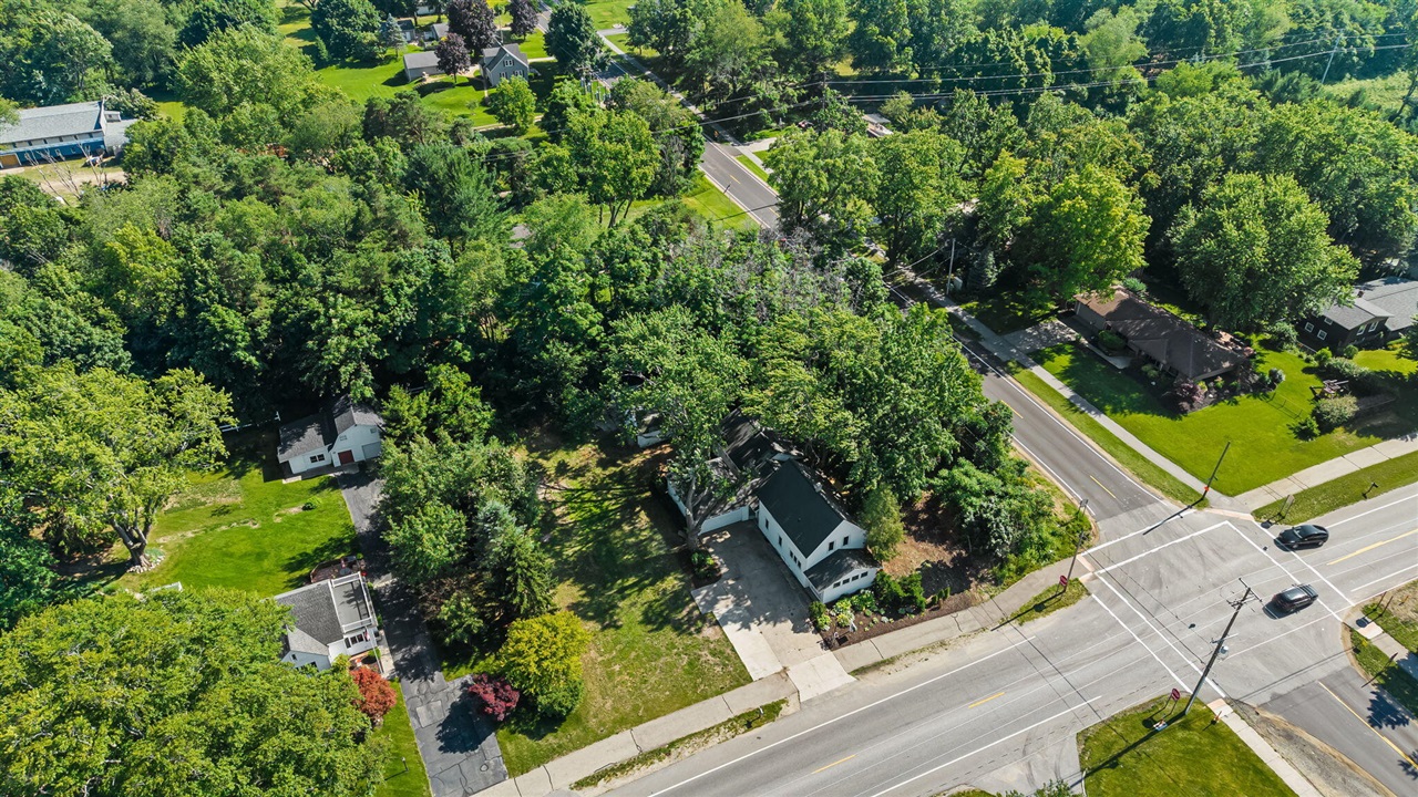 main property photo 51