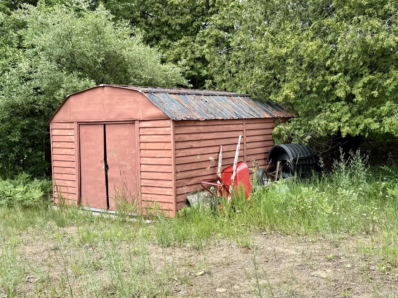main property photo 12